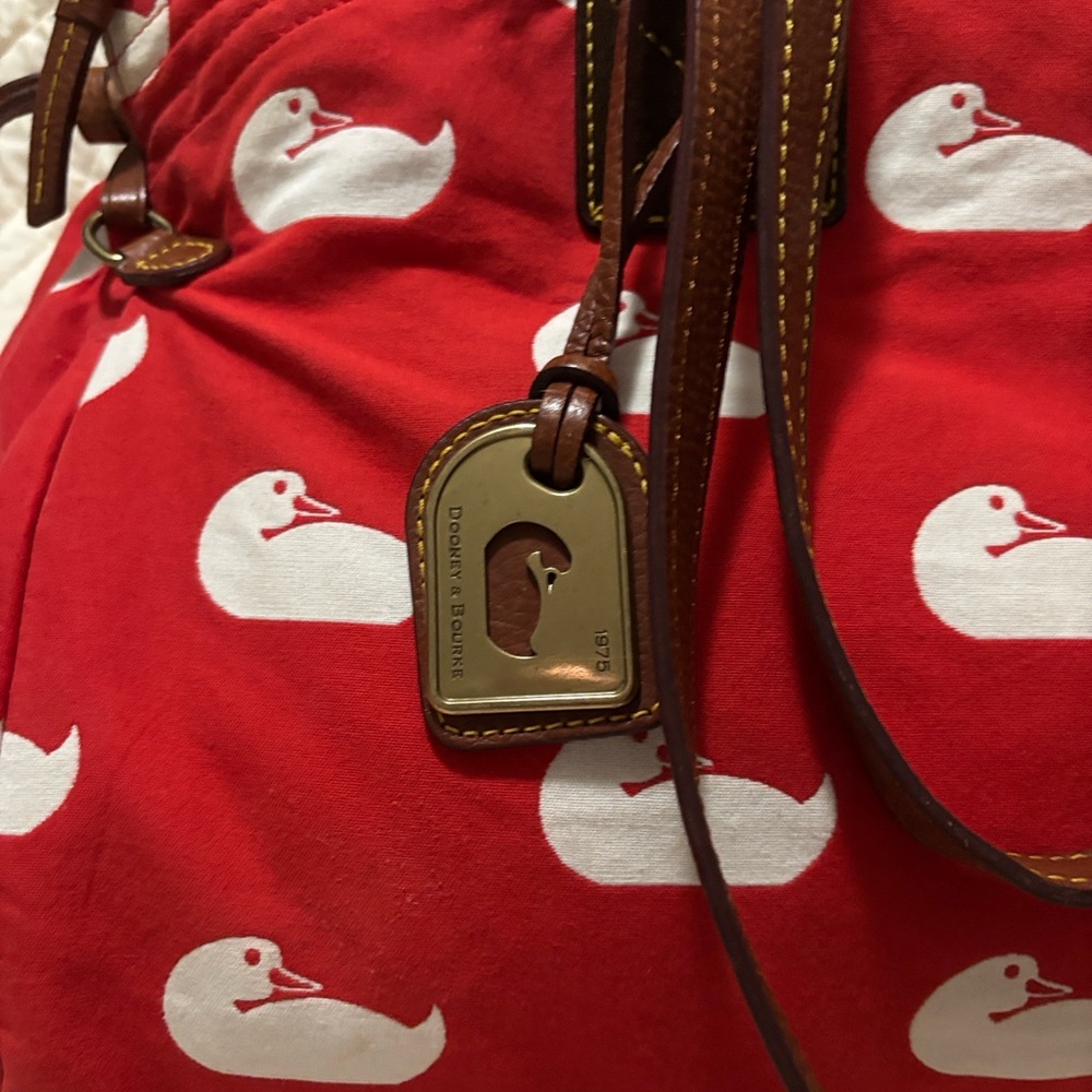Dooney & Bourke Duck Print travel Shoulder Bag - Picture 9 of 17